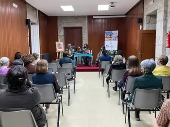 Montse Fajardo presenta 'A vida incerta' en Ponte Caldelas